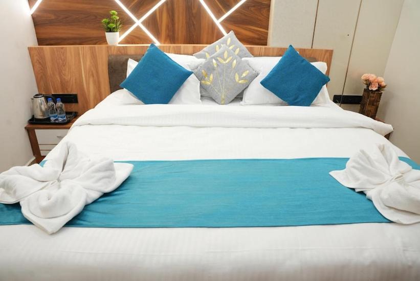 Tikkavanipalem Townhouse 1168 Hotel Sm Paradise מראה חיצוני תמונה