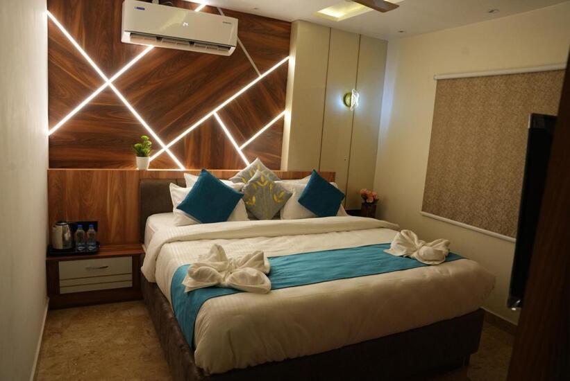 Tikkavanipalem Townhouse 1168 Hotel Sm Paradise מראה חיצוני תמונה