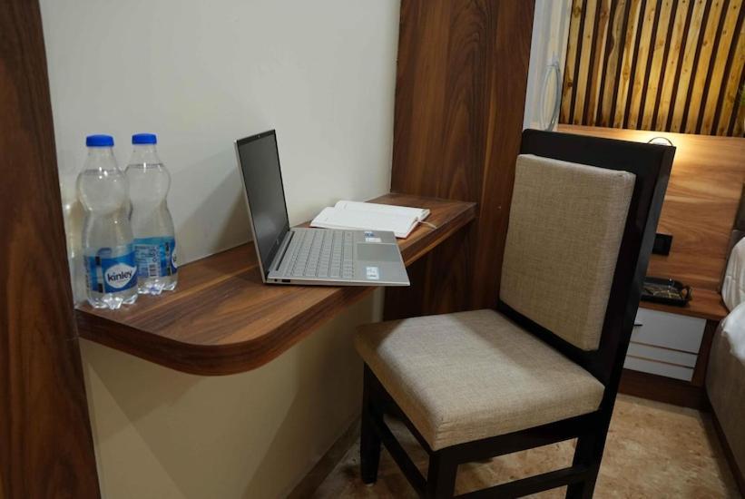 Tikkavanipalem Townhouse 1168 Hotel Sm Paradise מראה חיצוני תמונה